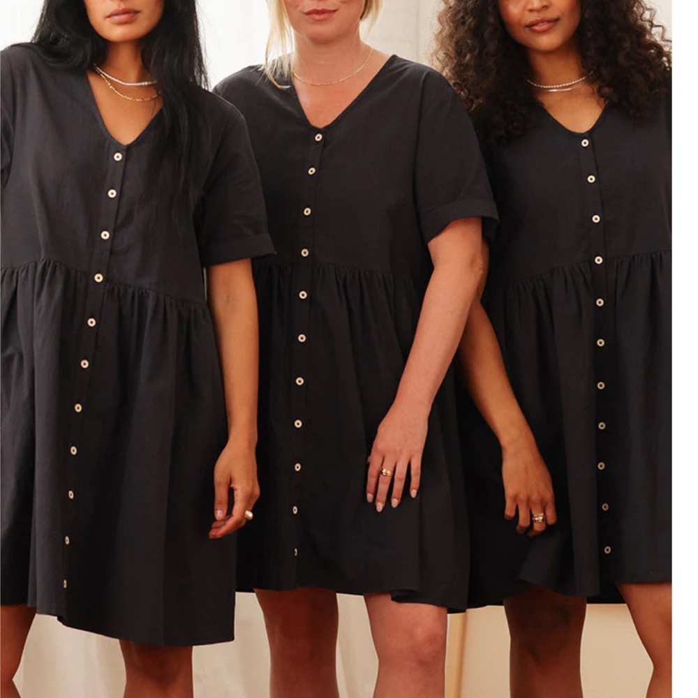Tradlands Nell dress in black